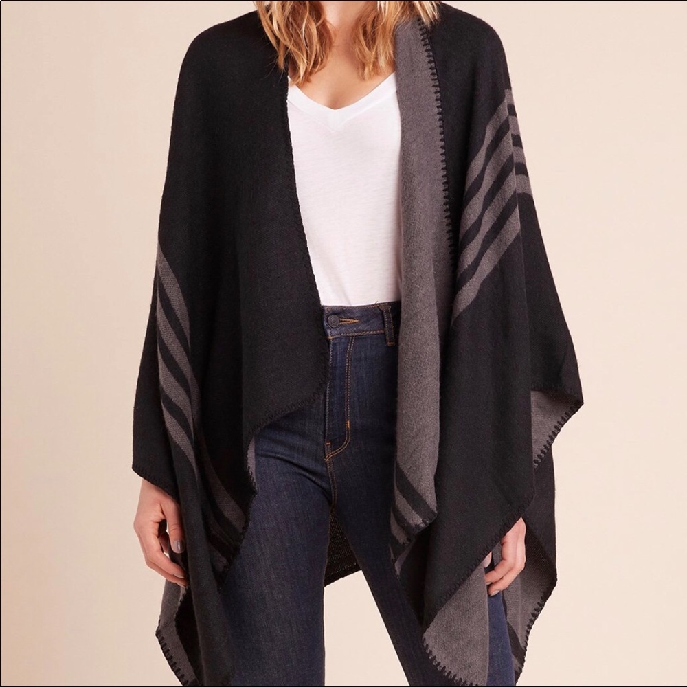 BB Dakota Black and Grey Reversible Ruana Pashima